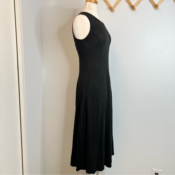 Raquel Allegra Black Sleeveless Swing Midi Dress - Picture 6 of 7